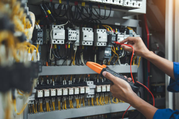 Professional Electrician in Bolindale, OH